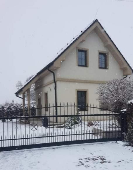 Kimy Home Mojmirovce Bagian luar foto