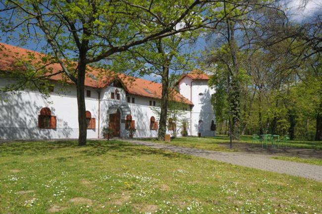 Kimy Home Mojmirovce Bagian luar foto